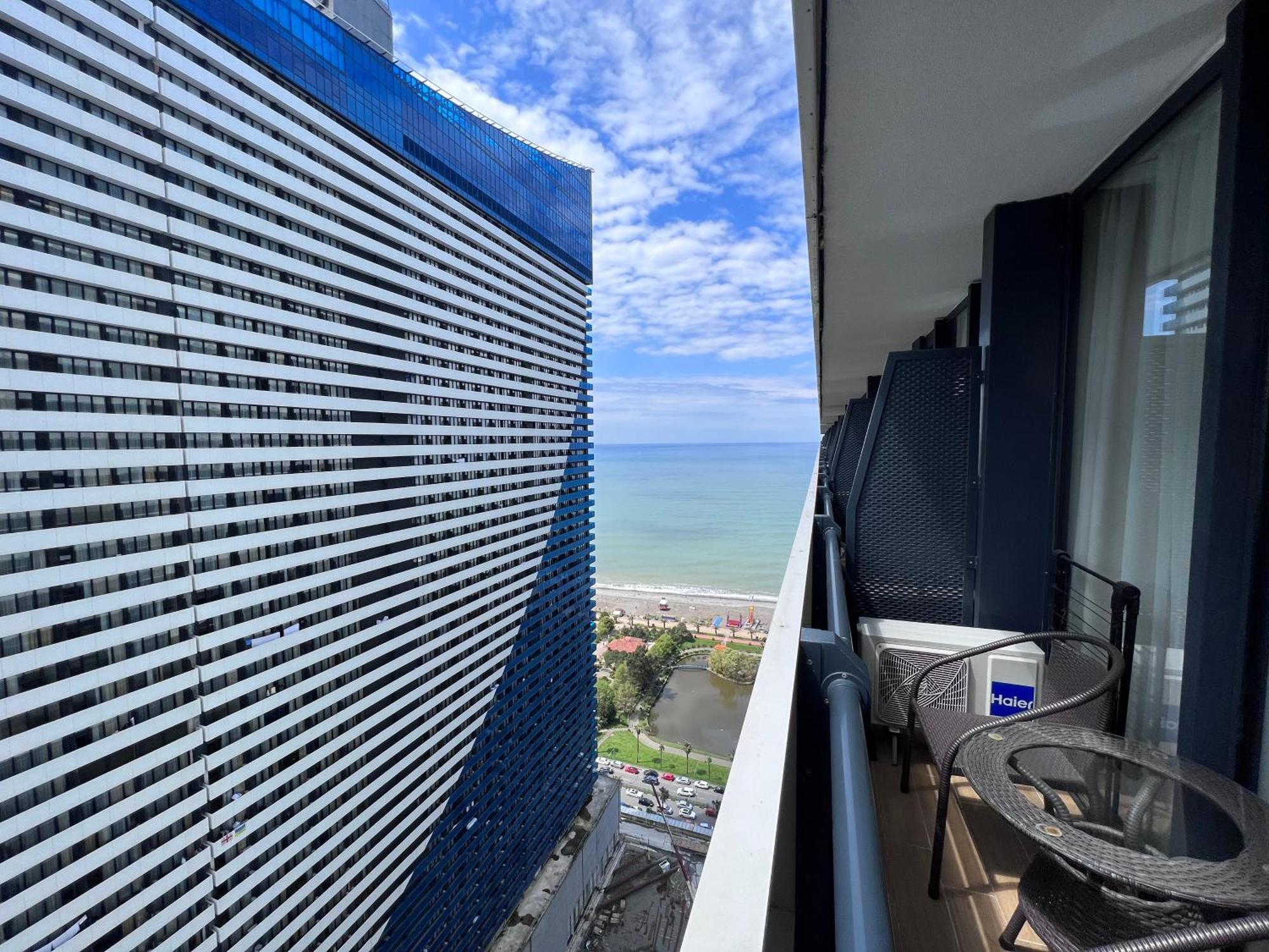 Amazing View Apartments Batumi Exterior foto